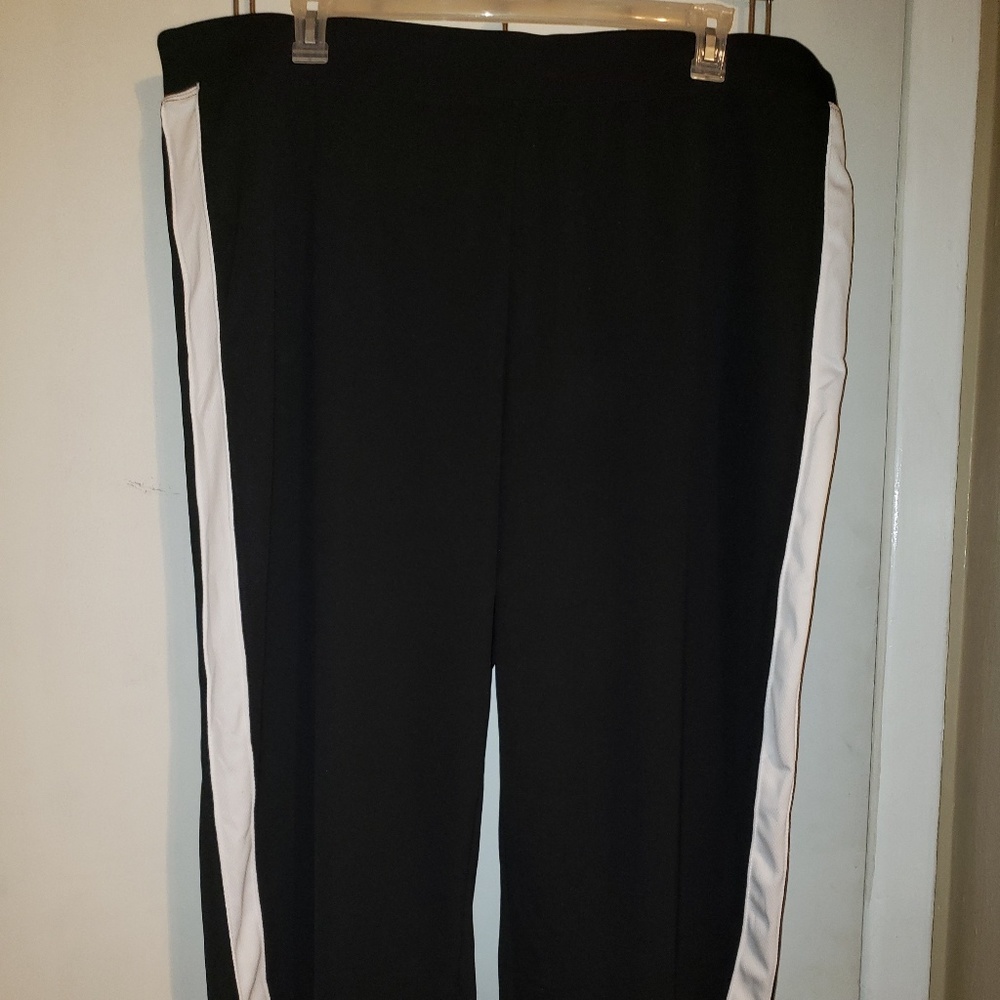 Plus size Active Capris